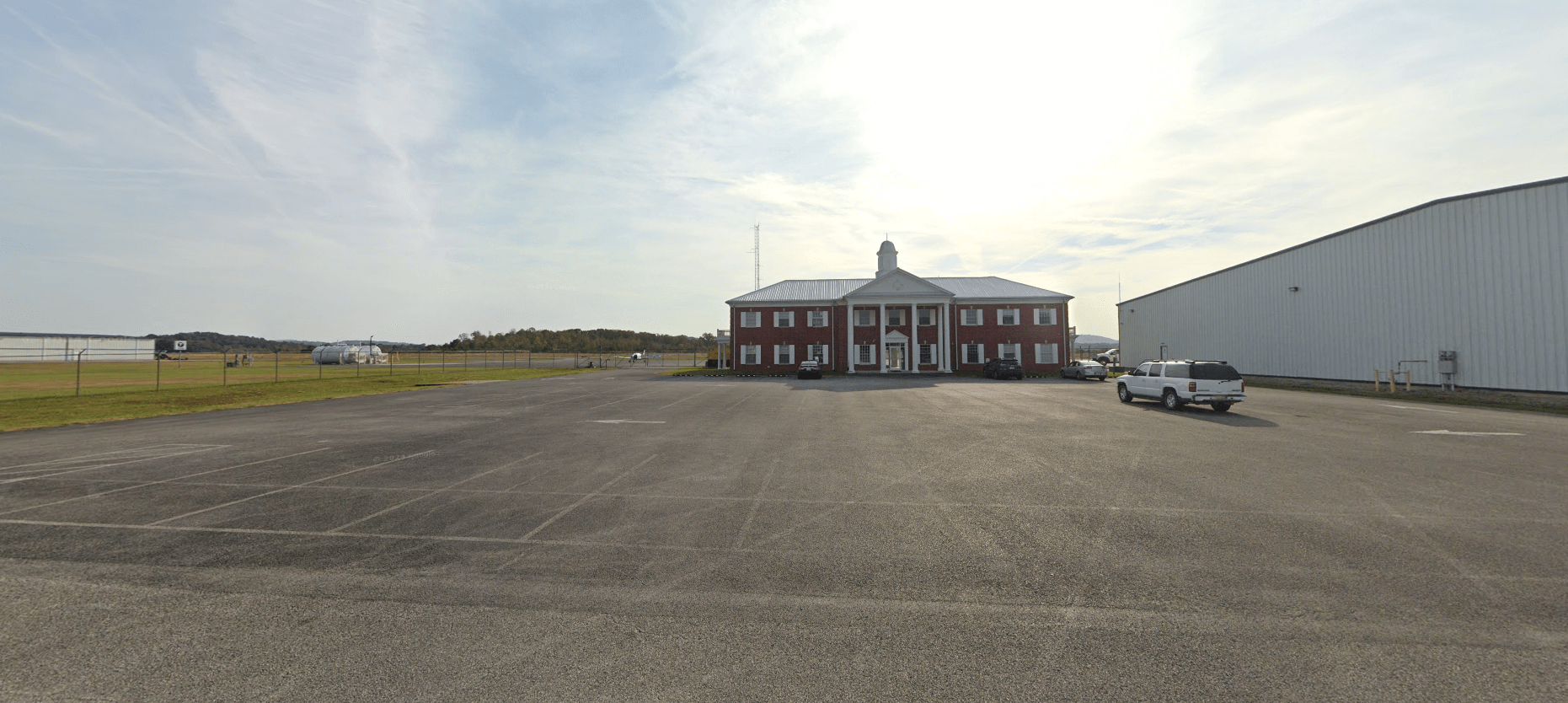 Williamsburg Whitley County Airport